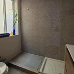 ゲストハウス Doble Con Bano Y Terraza Privada