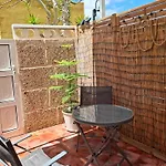 ゲストハウス Doble Con Bano Y Terraza Privada *