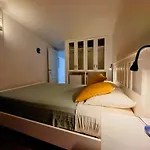 Doble Con Bano Y Terraza Privada ゲストハウス